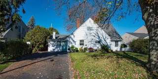 37 Winter Lane Gallery 1