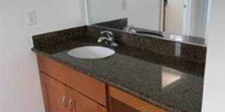 -Spacious 4 Bed 2.5 Bath, House, with Hew Hardwood Floors throughout - Gallery 21