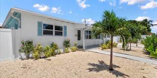 2741 Parker Avenue Gallery 27