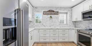 9040 WHITE SAGE LOOP Gallery 11