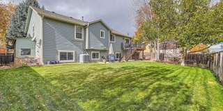 Stunning 4 BDR Fully Furnished Home in Broomfield Gallery 5