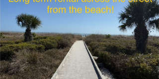 2 Bedroom / 2 Bathroom @ Surf Court Gallery 1