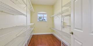 929 Hialeah Street Gallery 24
