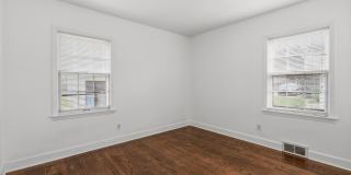 1911 Fontaine Road Gallery 14