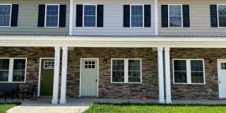 3BR Townhome in Hickory Gallery 1