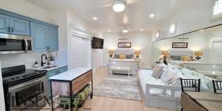 Beautiful Furnished Casita in Hurricane-All Linens and Kitchen, Bath Essentials Included- Just move in! Gallery 4