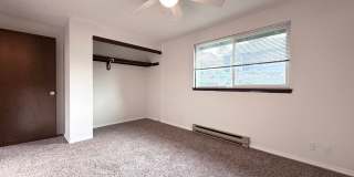 2 Bedroom Duplex in Sandy Gallery 12
