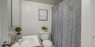 Rock Creek Apartments Gallery 13
