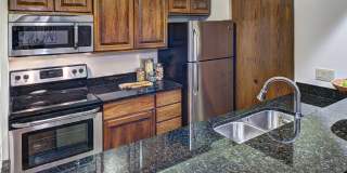 Sauk Creek Apartment Homes Gallery 1