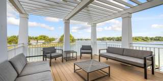 River House Apartments Gallery 25