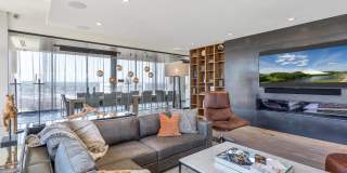 The Pullman Gallery 55