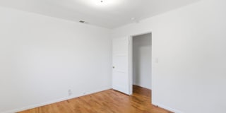 Beautiful 3 Bed + 2 Bath House + Front & Back Yard, Garage, Driveway Gallery 21