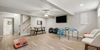 Freshly Renovated 4 Bedroom Home In Centerville OH Gallery 29