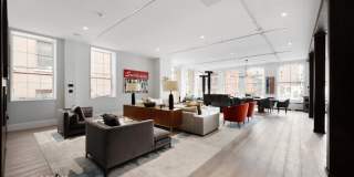 1 Bond Street Gallery 5