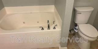 8116 Lake Tree Lane Gallery 25