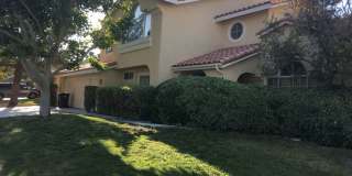 Big Pool Home/Huge Lot/3 car garage/Pets Welcome Gallery 5