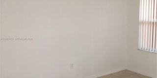 962 SW 143rd Ave Gallery 6