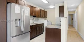 7604 SW 10th Ct Gallery 1