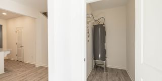 BEAUTIFUL 2 Bedroom Townhome in Mooresville AVAILABLE NOW Gallery 5