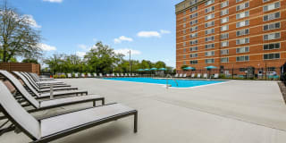 Potomac Towers Gallery 7