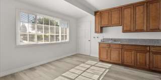 Single Story 4 Bedroom Home with Yard and Detached Garage in Montclair Gallery 5