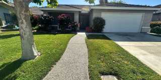 Remodeled 1 story home like new inside Gallery 1