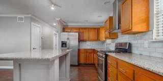 4051 Vance Jackson Rd Gallery 1