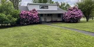 18 Brockett Gallery 1