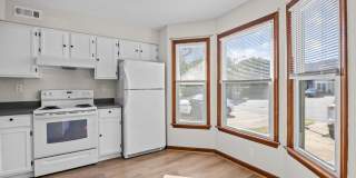 Charming 2 Bed, 2.5 Bath Townhouse for Rent in Virginia Beach! Gallery 6