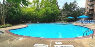 2111 WISCONSIN AVE NW #420 Gallery 21