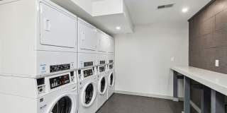 The Ace Apartments Gallery 28