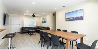 1120 N 13th Terrace Gallery 21
