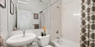 800 West Diversey Parkway Gallery 2