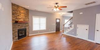 Cornerstone Spacious Single Family w Fenced Yard! Gallery 8