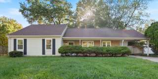 Charming Single-Level Home with Spacious Backyard on a Quiet Alexandria Cul-de-Sac Gallery 1