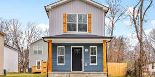2 Bedroom w/ Fenced Yard 2 Bedroom w/ Fenced Yard Gallery 1