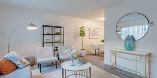 1833 N NORMANDIE Ave unit: 307 Gallery 8