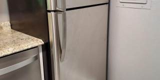 Remodeled ground floor 2 bed! Gallery 4