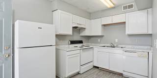 Creekside Meadows Apartment Gallery 5