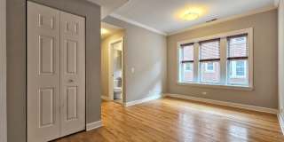 3254 N Clifton Ave Gallery 1