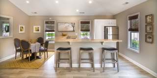 Savannah Place Gallery 19