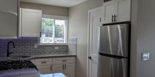 1735 North Gardiner Drive N Gardiner drive Gallery 1