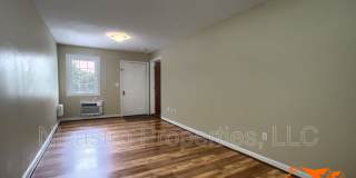 2254 Indianola Avenue Gallery 14