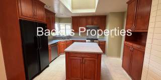 Three bedroom home across from Claremont Manor Park Gallery 9