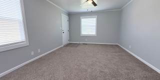 Newly Renovated 3 Bedroom 2 Bath w/ Flex Room Located in a Sought-after Neighborhood! Gallery 33