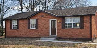 Charming 3 Bedroom 1 Bathroom Brick Home Gallery 1