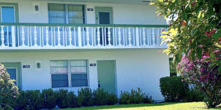 397 Markham R Gallery 1