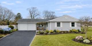 18 Strathmore Village Drive Gallery 1