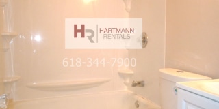 Two Bedroom Home with Utility Room off Kitchen and a Garage!! Gallery 3