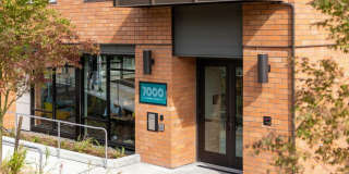 7000 Campus Apartments - Student Housing Gallery 9
